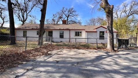 2522 N Hughes Avenue Fort Worth TX 76103