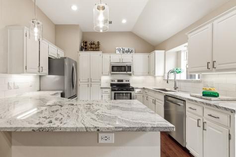 2215 Dallas Drive Carrollton TX 75006