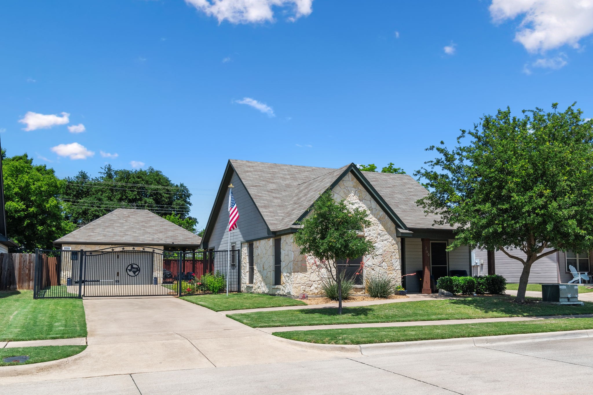 260 Tinker Trail Burleson TX 76028