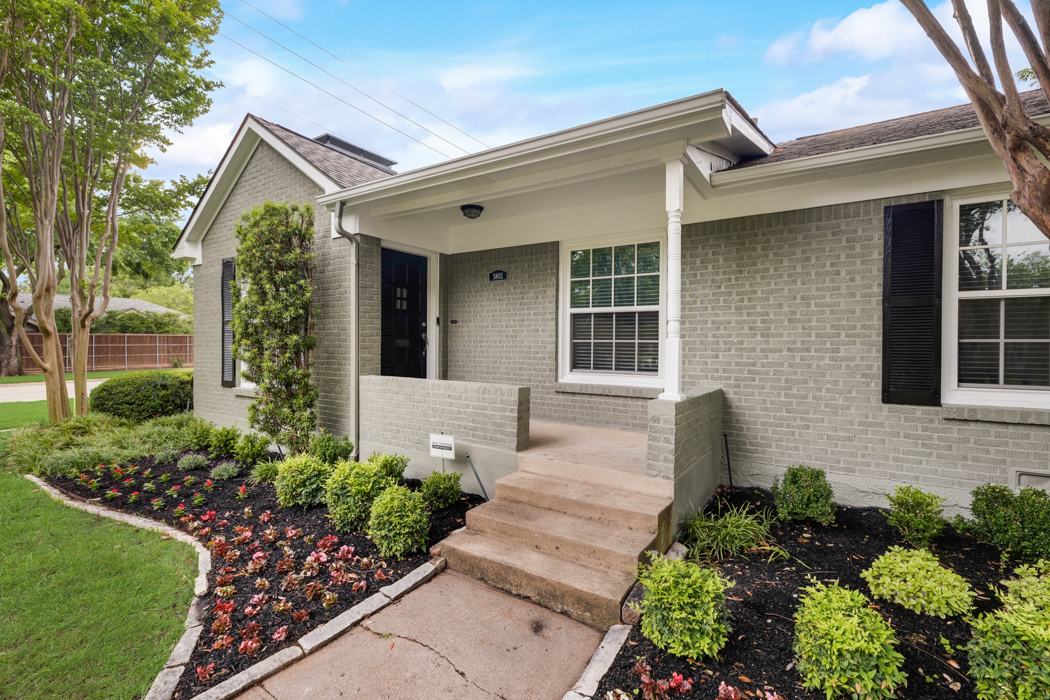 5803 Mercedes Avenue Dallas TX 75206