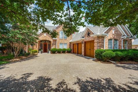 4507 Briar Oaks Circle Dallas TX 75287