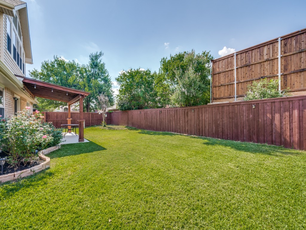 2514 Meadowview Drive Corinth TX 76210