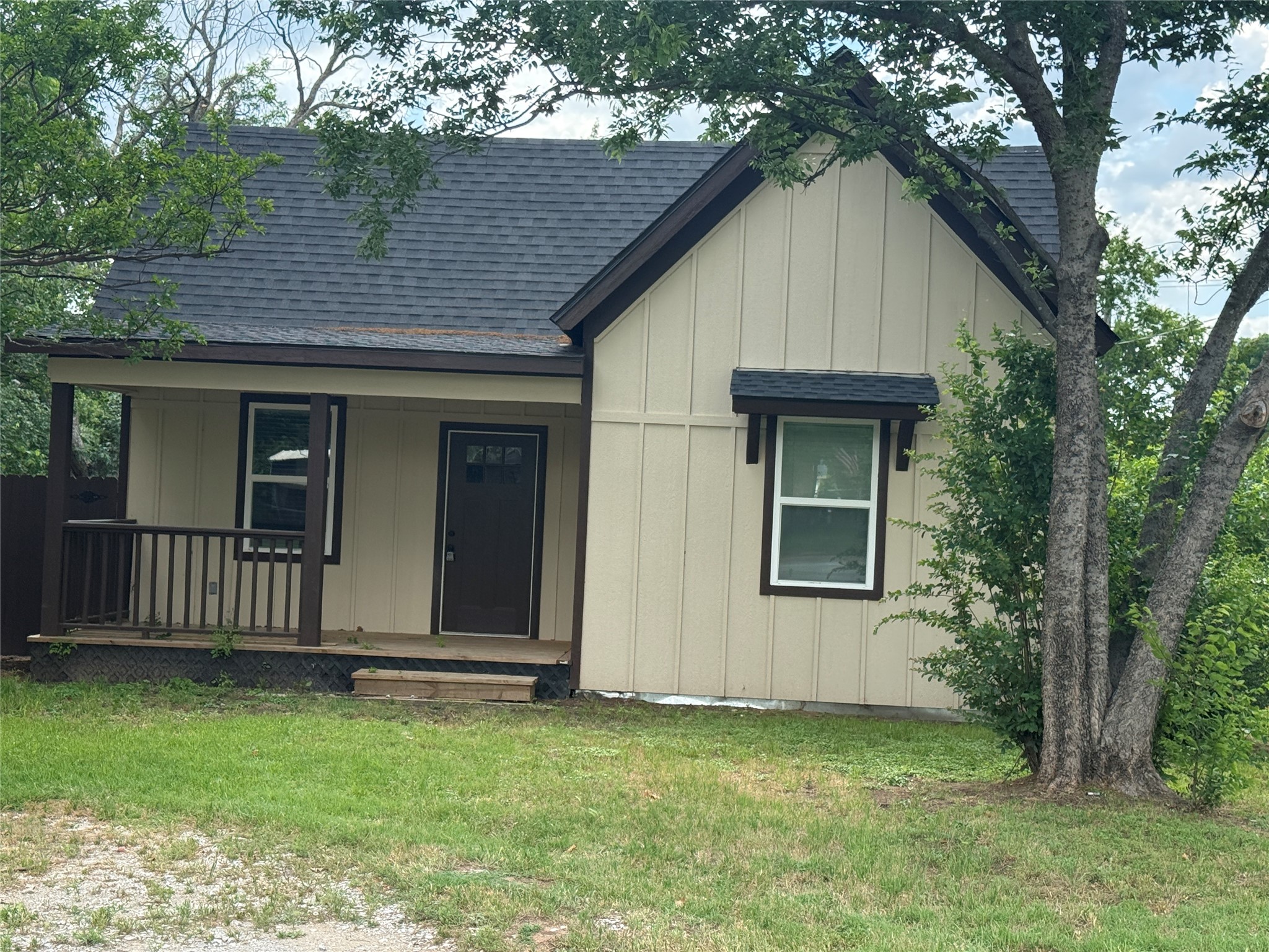 1115 Hanover Street Weatherford TX 76086