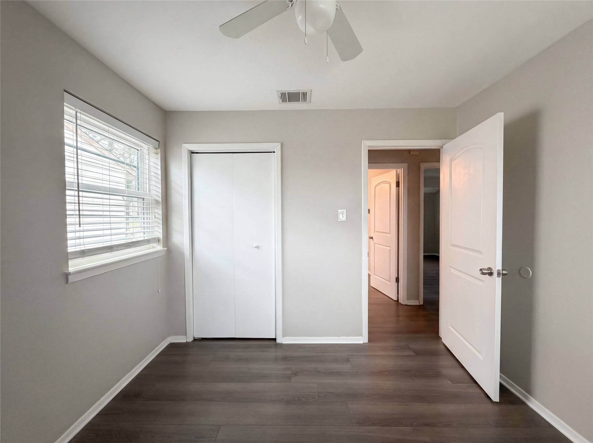 208 Summercrest Boulevard Burleson TX 76028