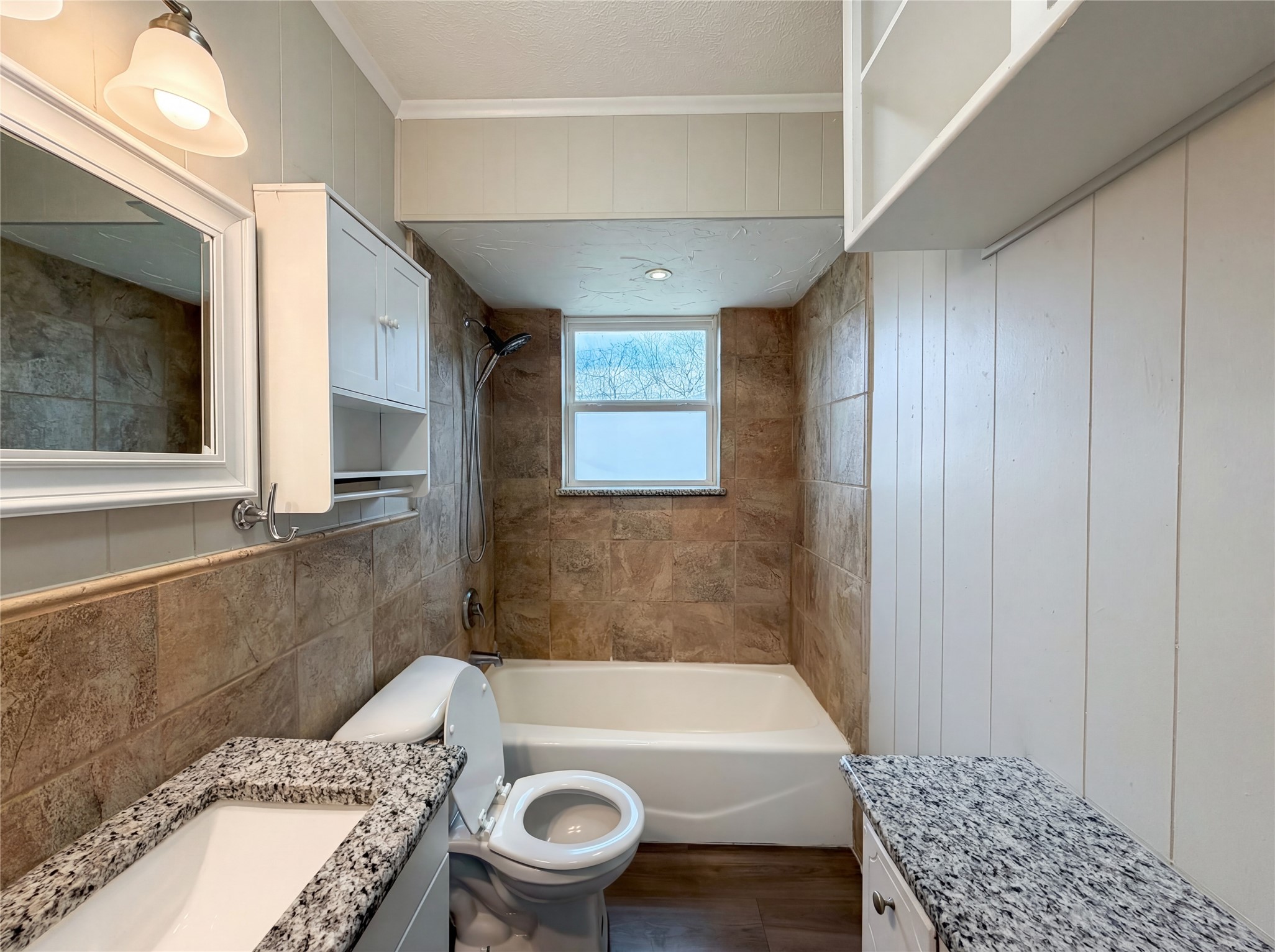 208 Summercrest Boulevard Burleson TX 76028