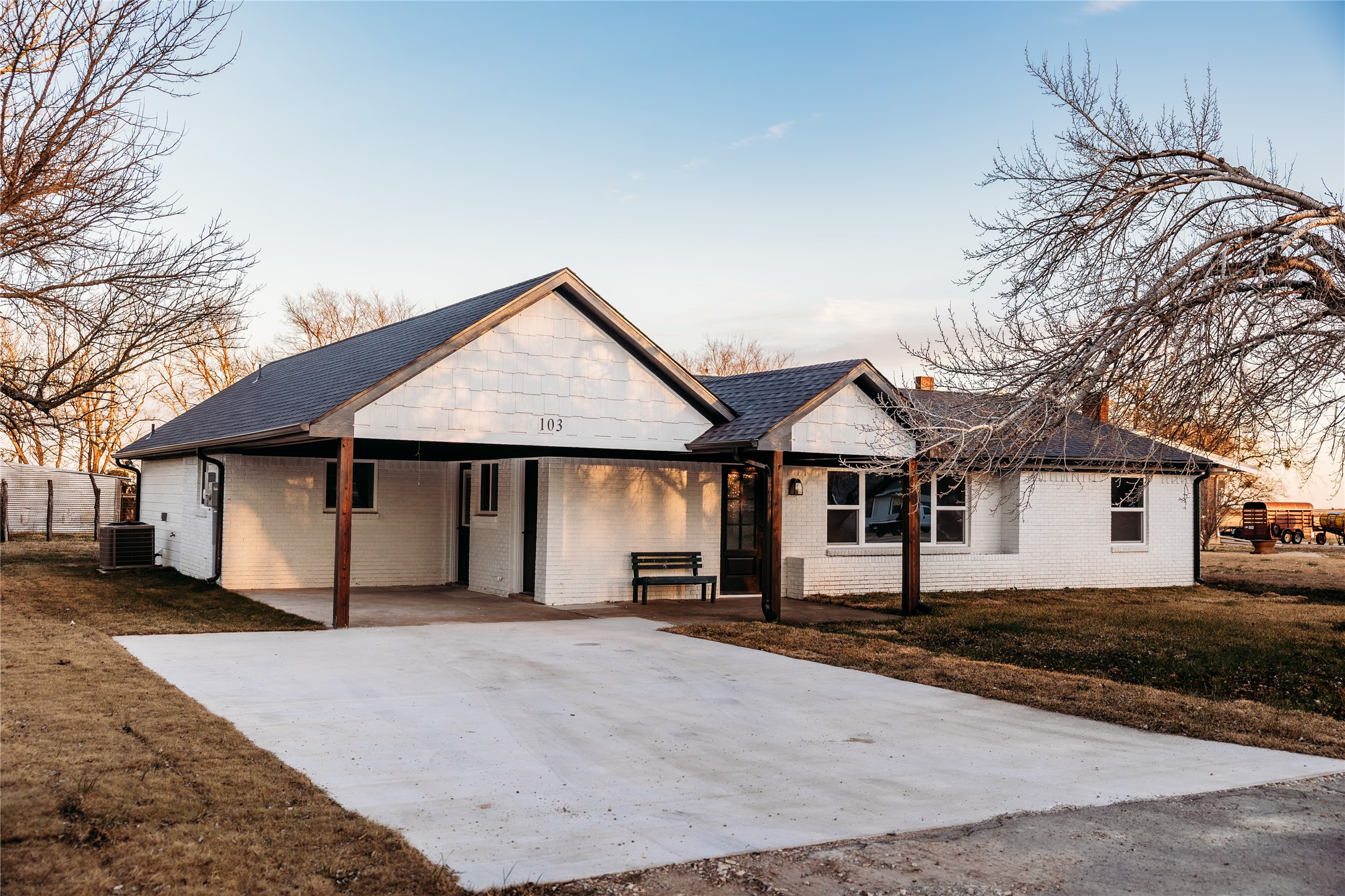 103 Main Street Windom TX 75492