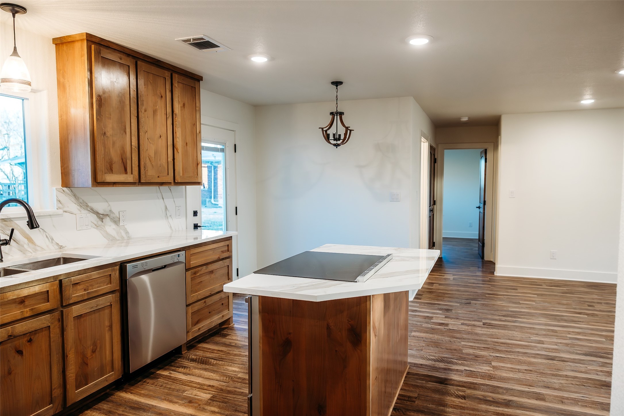 103 Main Street Windom TX 75492