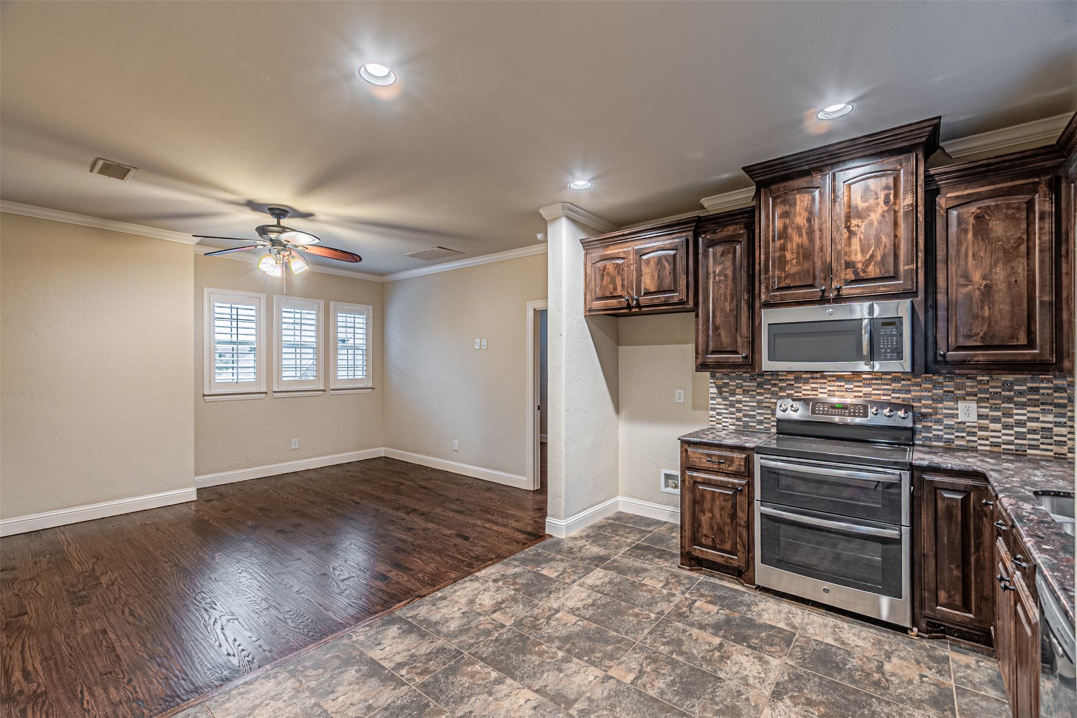 300 Horseshoe Bend Royse City TX 75189