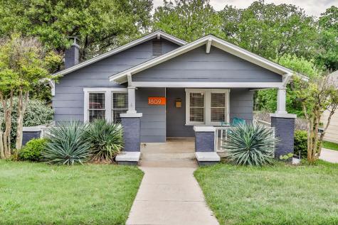 1809 Belle Place Fort Worth TX 76107