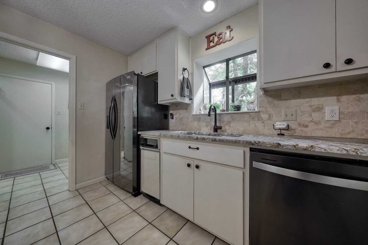 1649 Morningside Trail Hideaway TX 75771