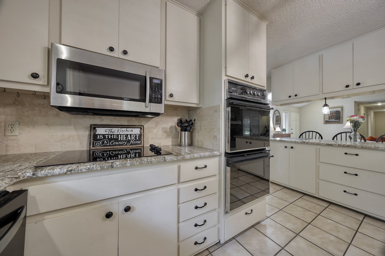 1649 Morningside Trail Hideaway TX 75771