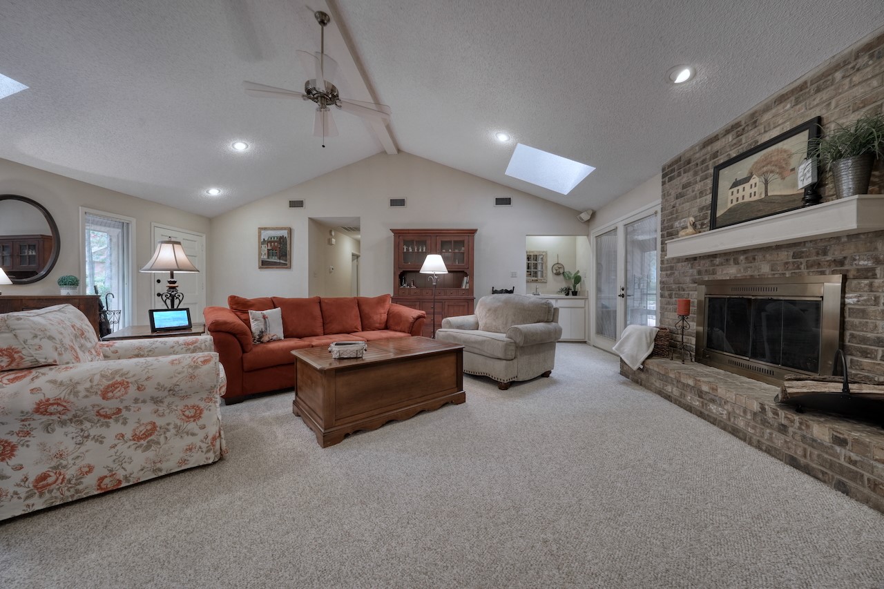 1649 Morningside Trail Hideaway TX 75771