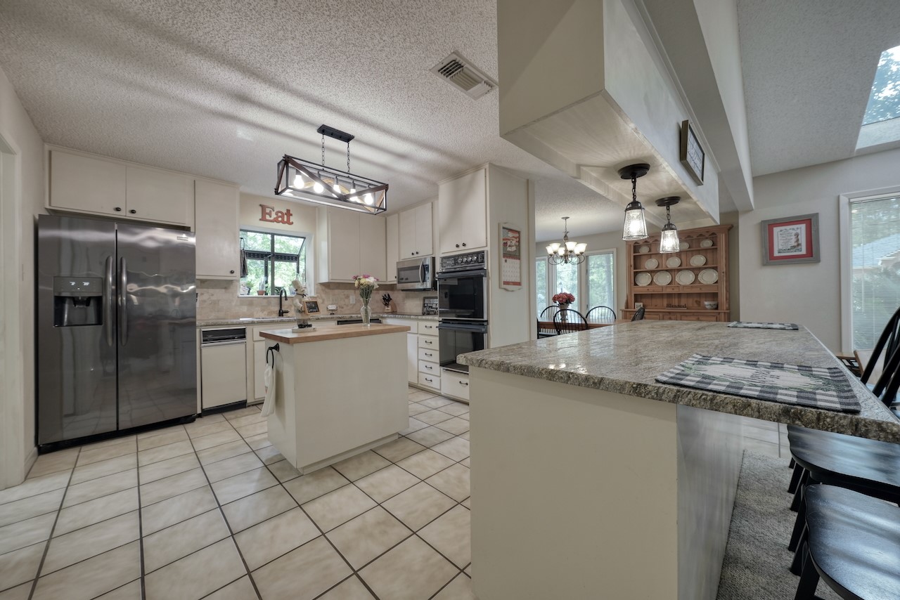 1649 Morningside Trail Hideaway TX 75771