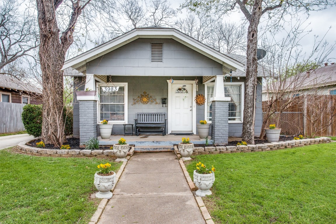 3983 Valentine Street Fort Worth TX 76107