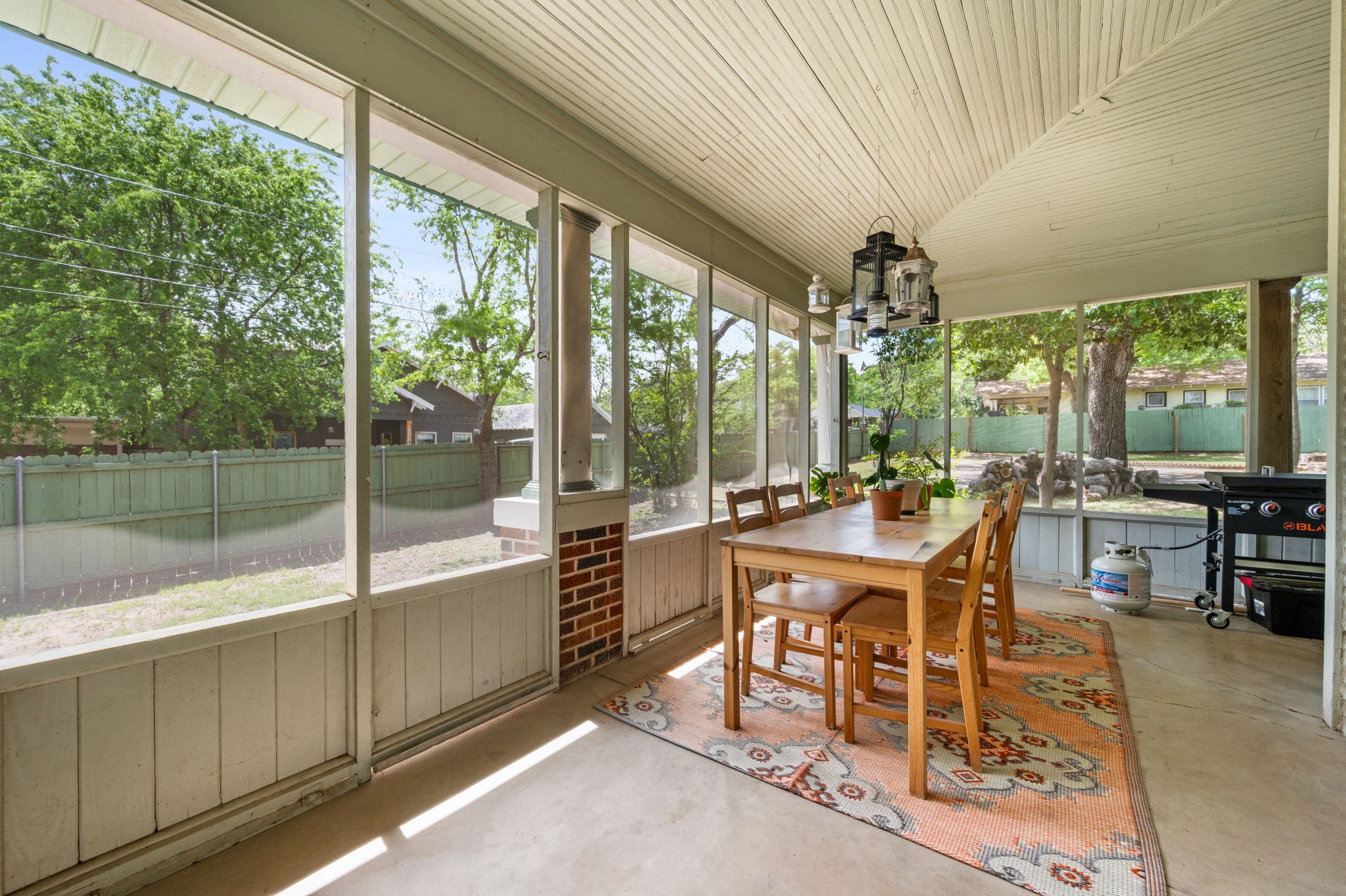 1201 NW 4th Avenue Mineral Wells TX 76067