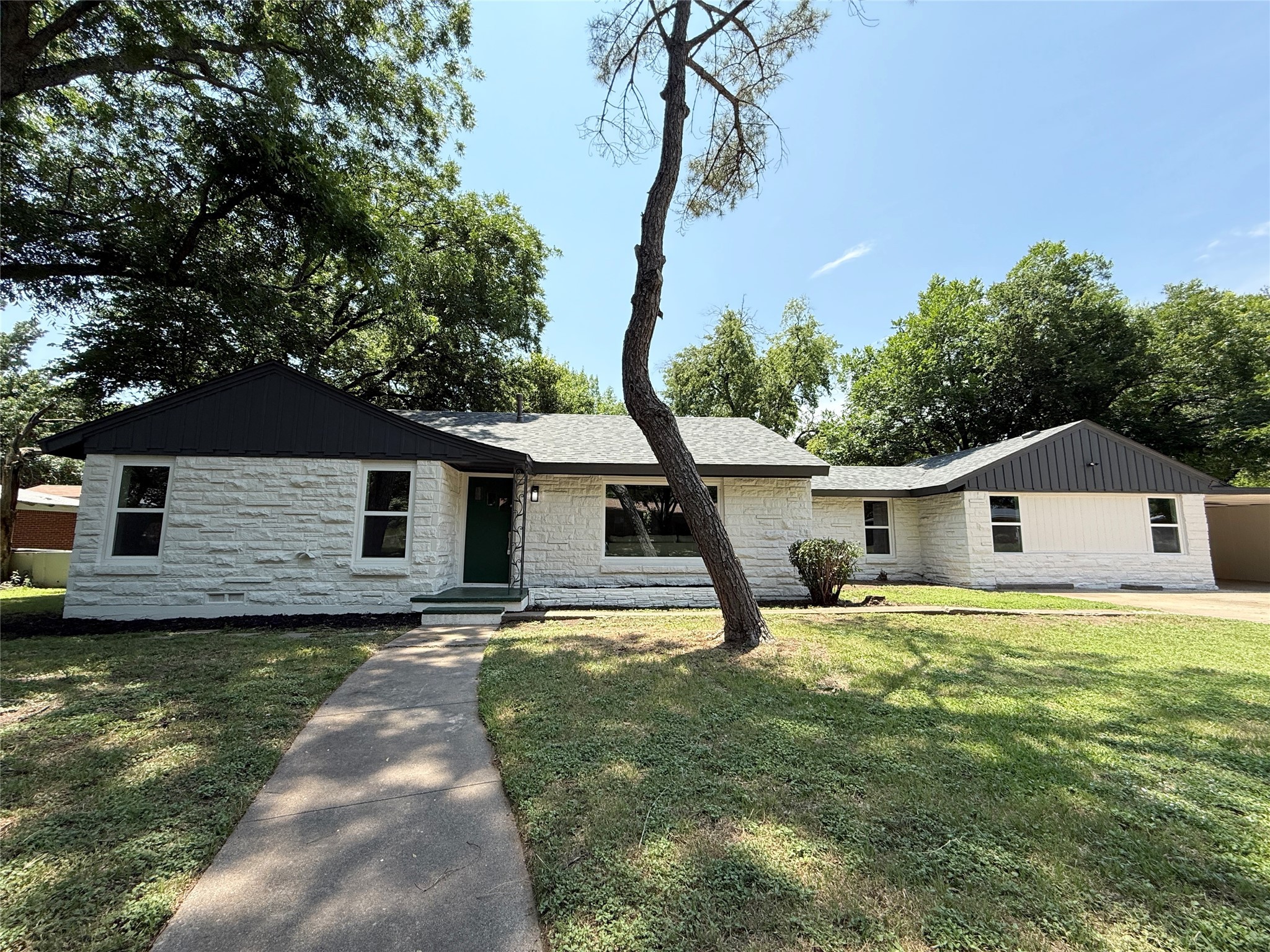 2849 Spruce Park Drive Richland Hills TX 76118