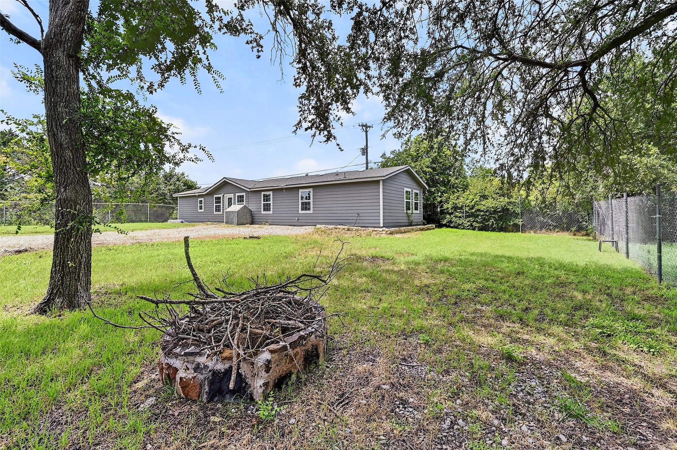 231 Juniper Drive Pottsboro TX 75076