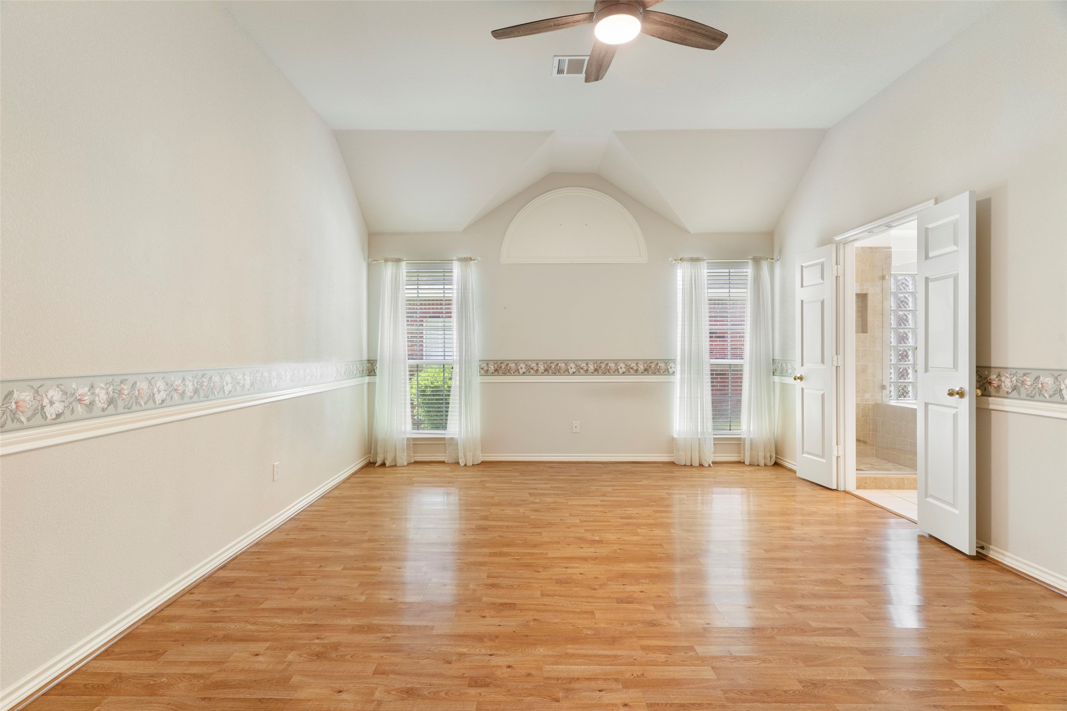 2811 Ashbury Drive Richardson TX 75082