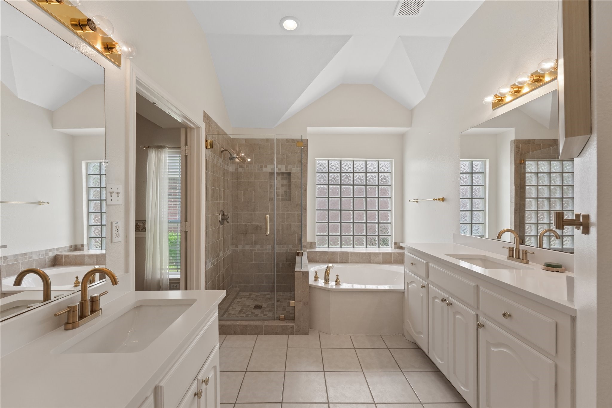 2811 Ashbury Drive Richardson TX 75082