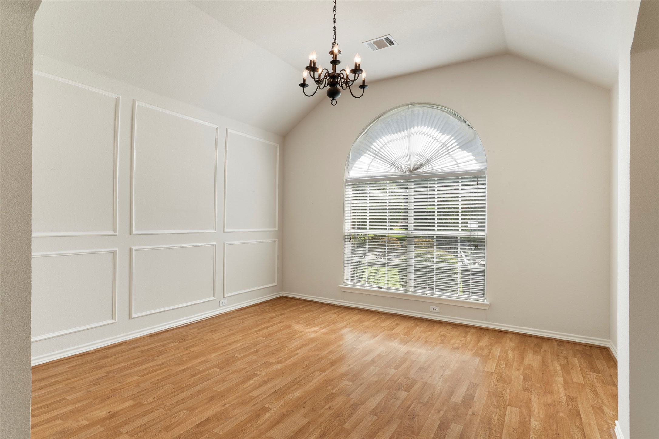 2811 Ashbury Drive Richardson TX 75082