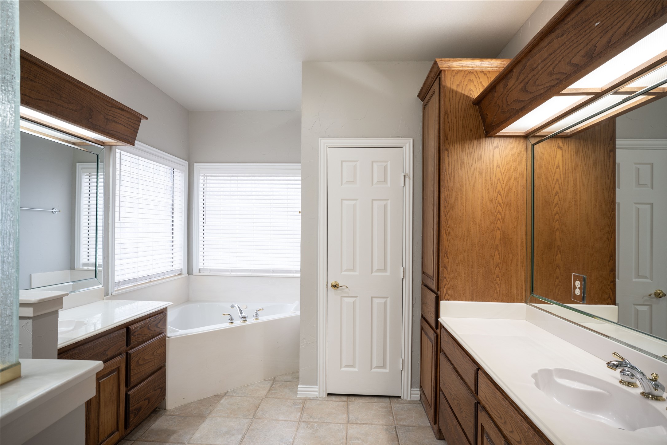 250 Timberleaf Drive Double Oak TX 75077