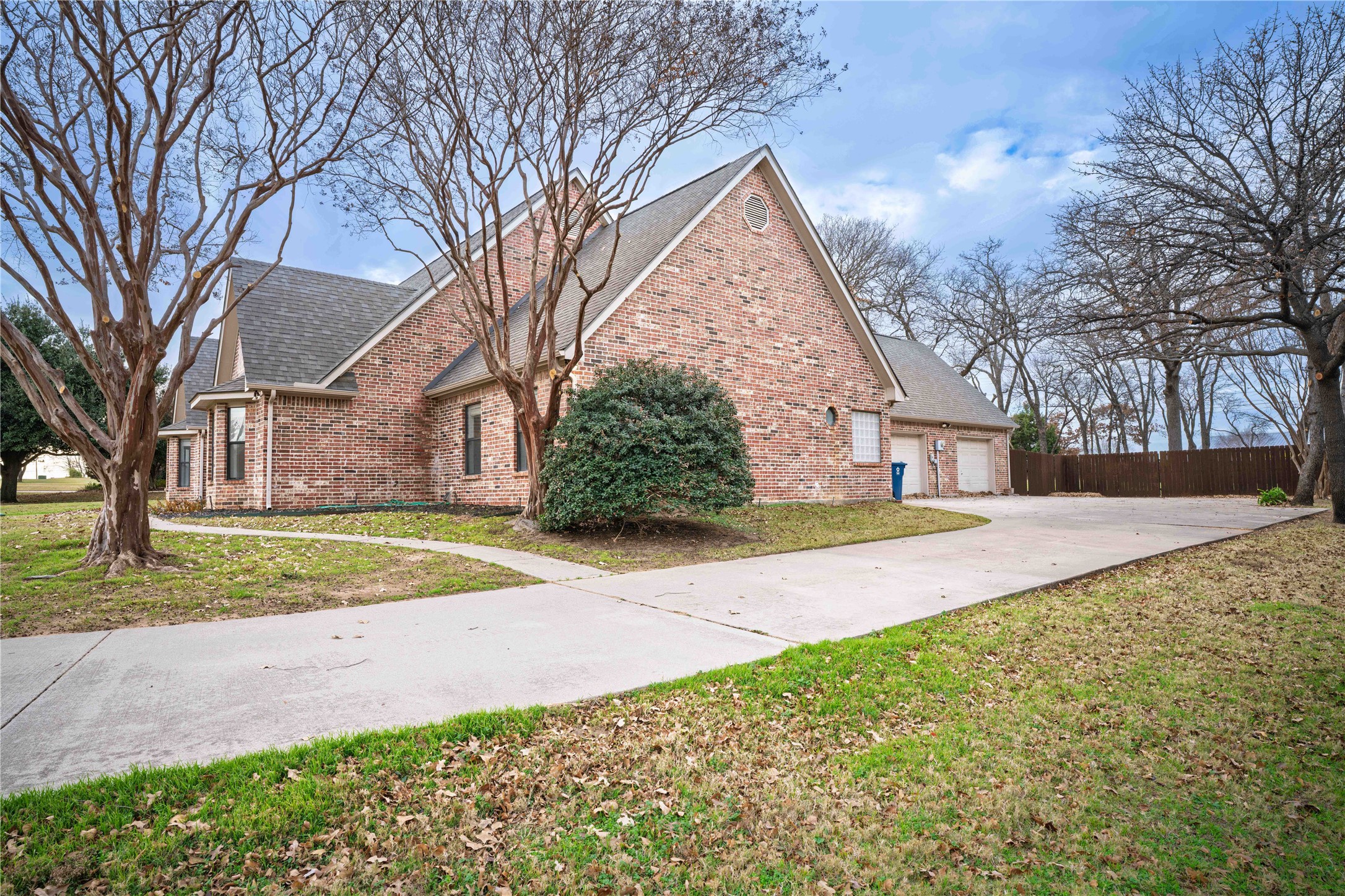 250 Timberleaf Drive Double Oak TX 75077