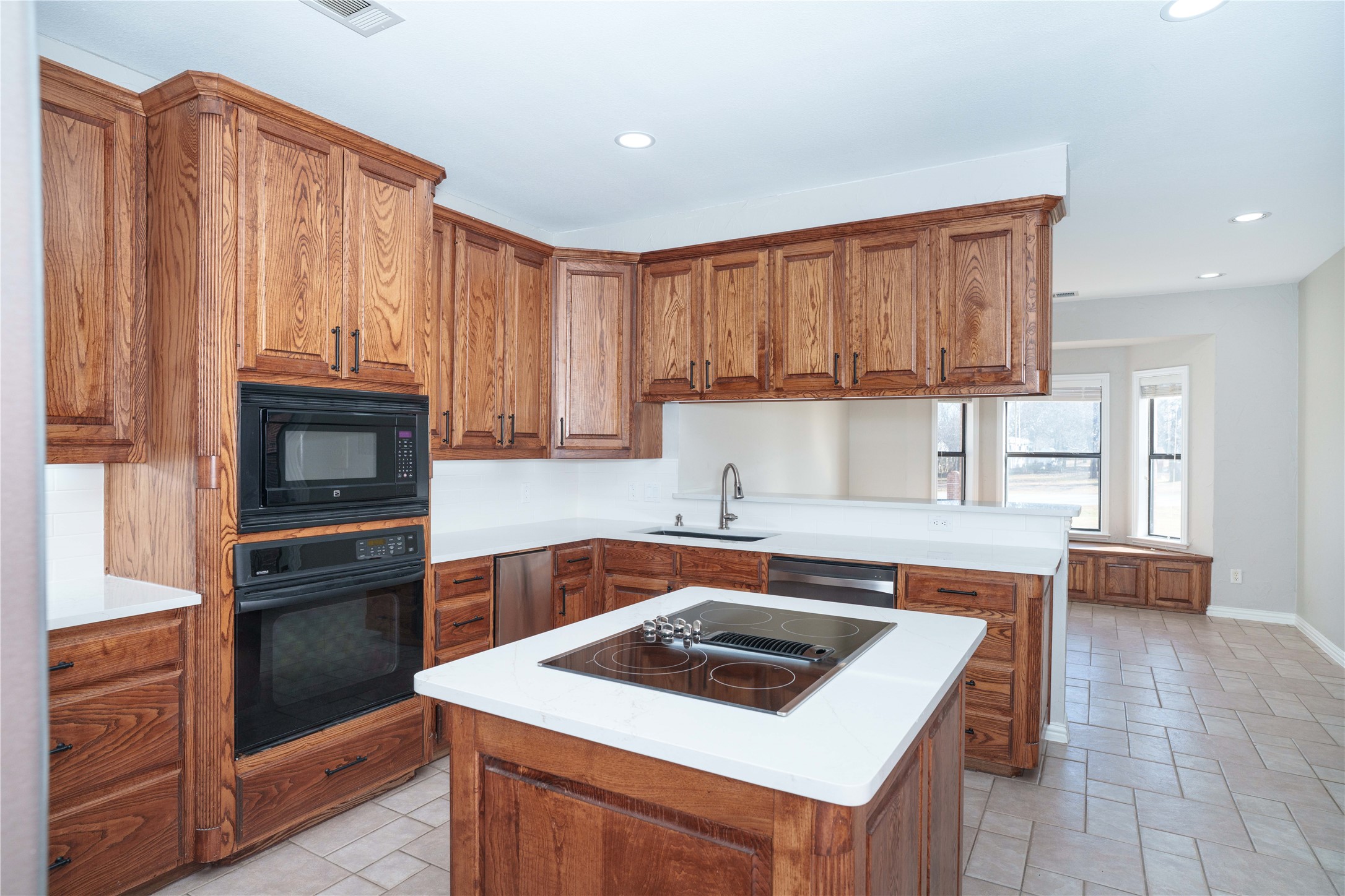 250 Timberleaf Drive Double Oak TX 75077