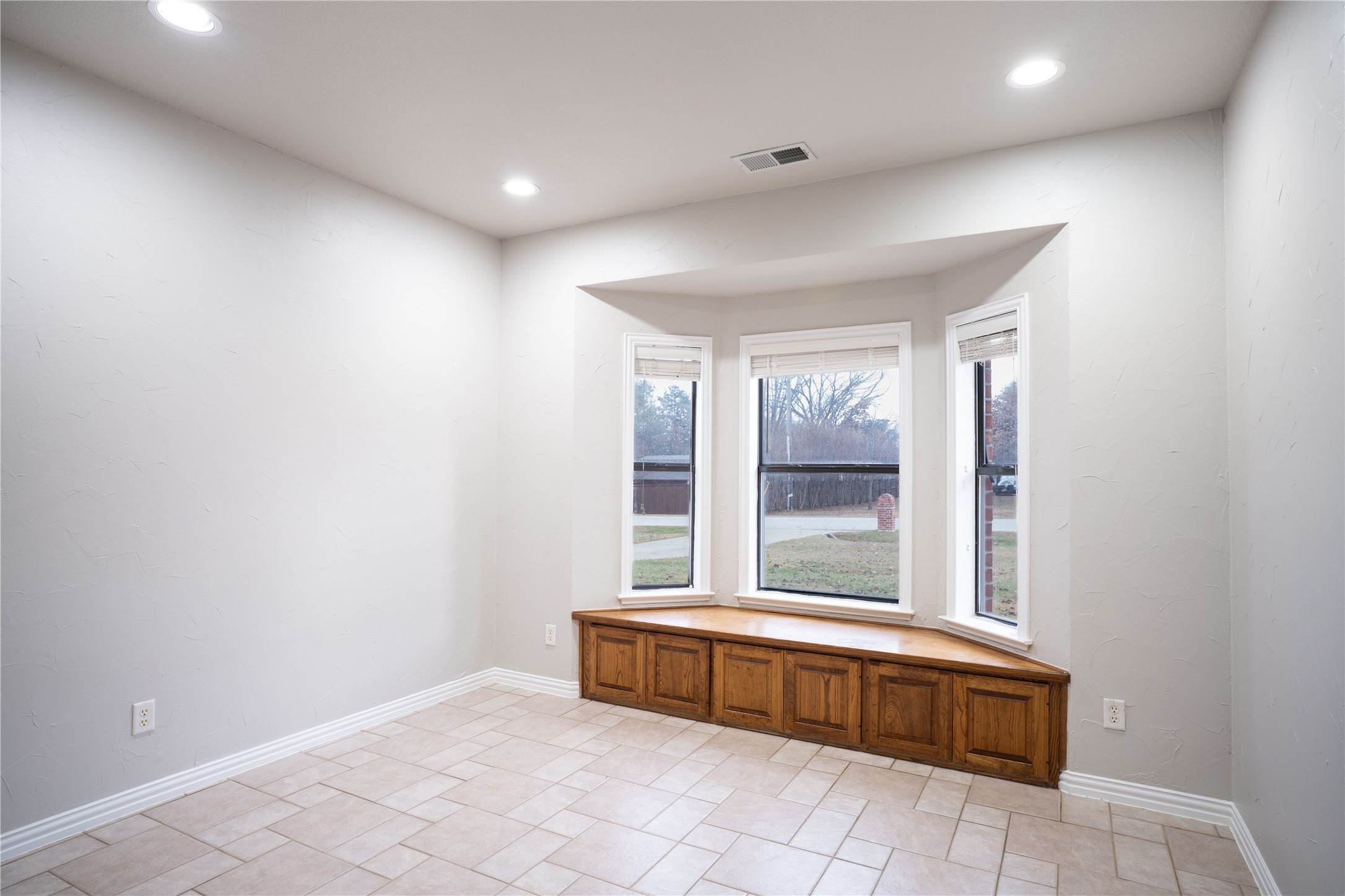 250 Timberleaf Drive Double Oak TX 75077