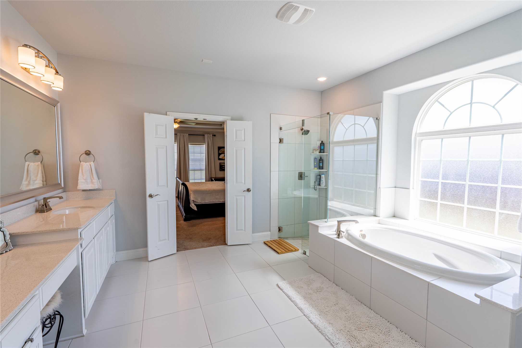 508 Tennington Lane Shady Shores TX 76208