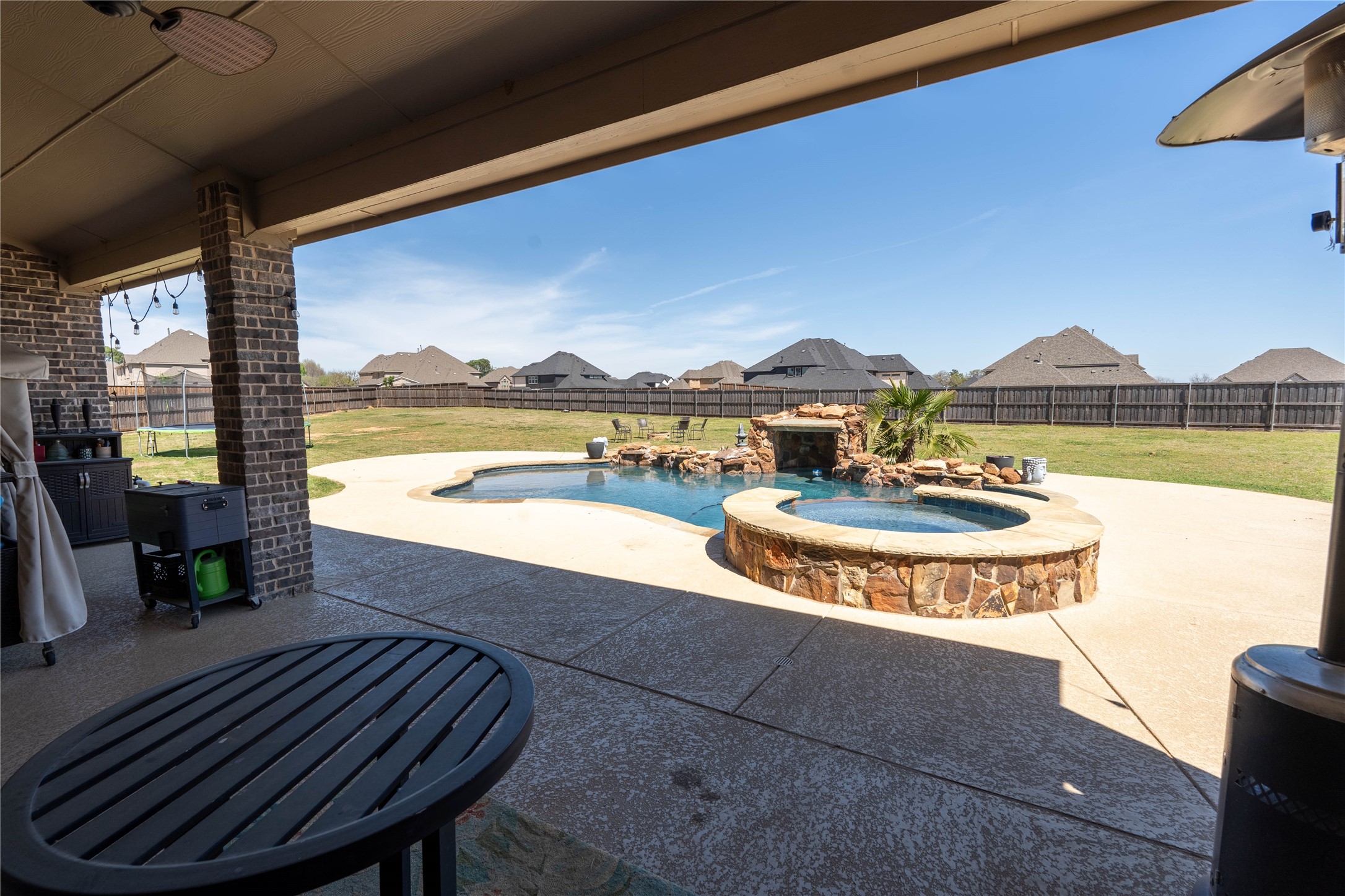 508 Tennington Lane Shady Shores TX 76208