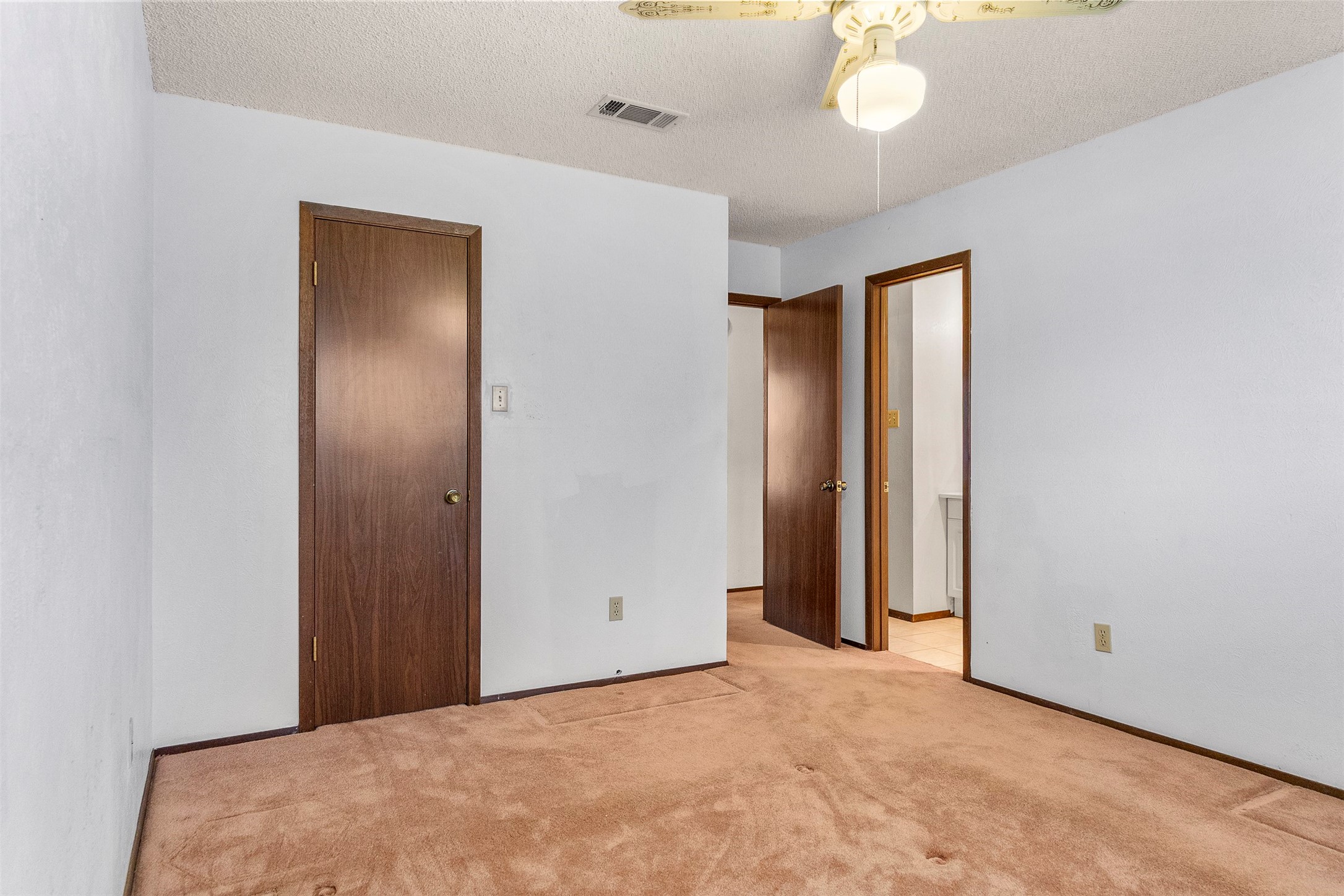 6417 Kary Lynn Drive N Watauga TX 76148