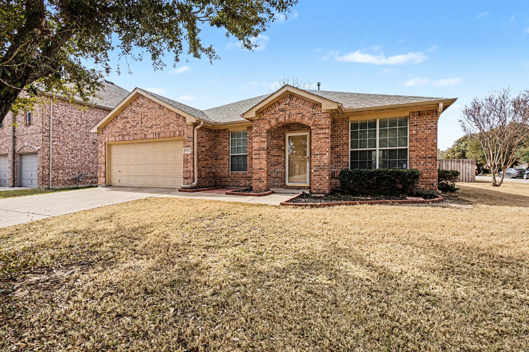 713 Dickerson Lane Mansfield TX 76063