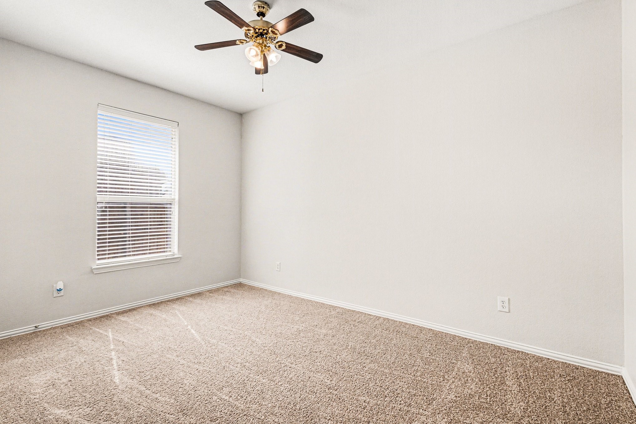 713 Dickerson Lane Mansfield TX 76063