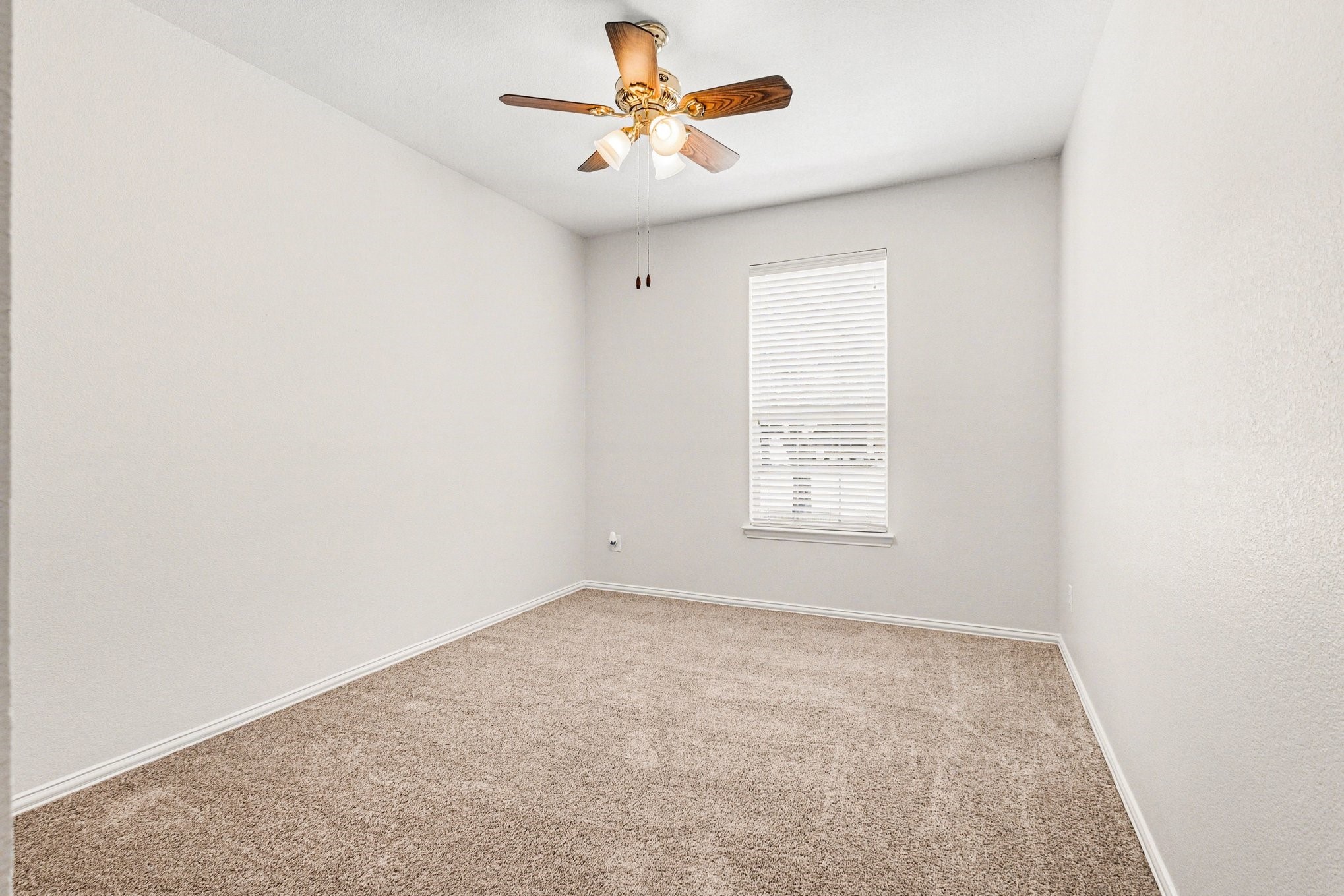 713 Dickerson Lane Mansfield TX 76063