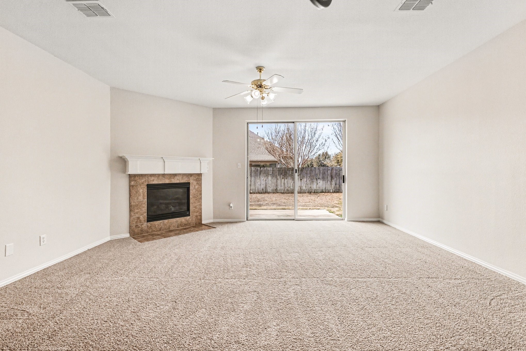 713 Dickerson Lane Mansfield TX 76063