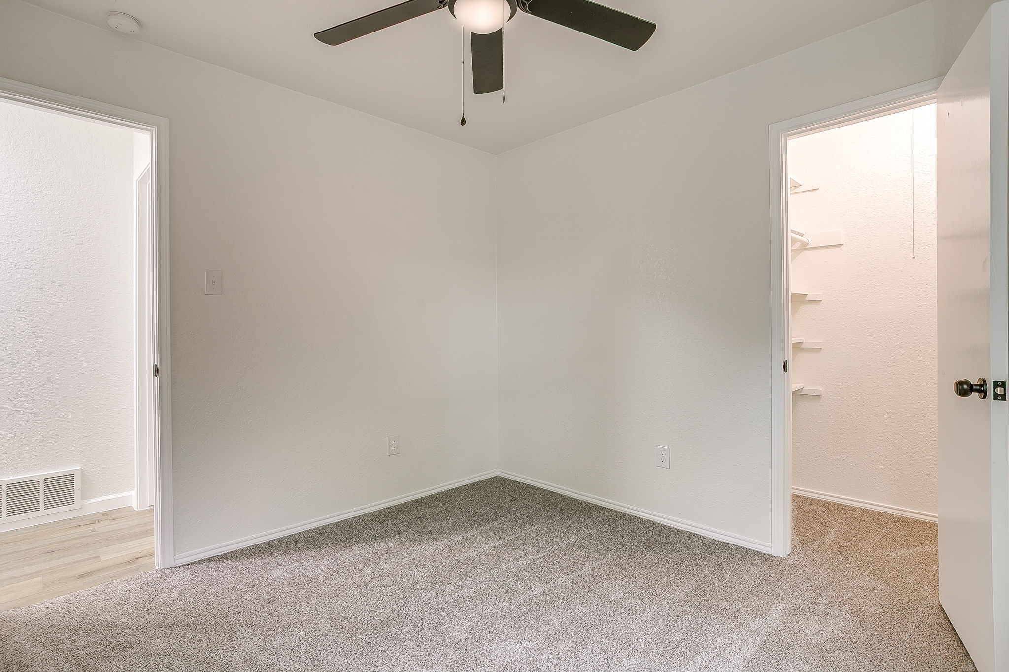 713 Vaughn Drive Burleson TX 76028