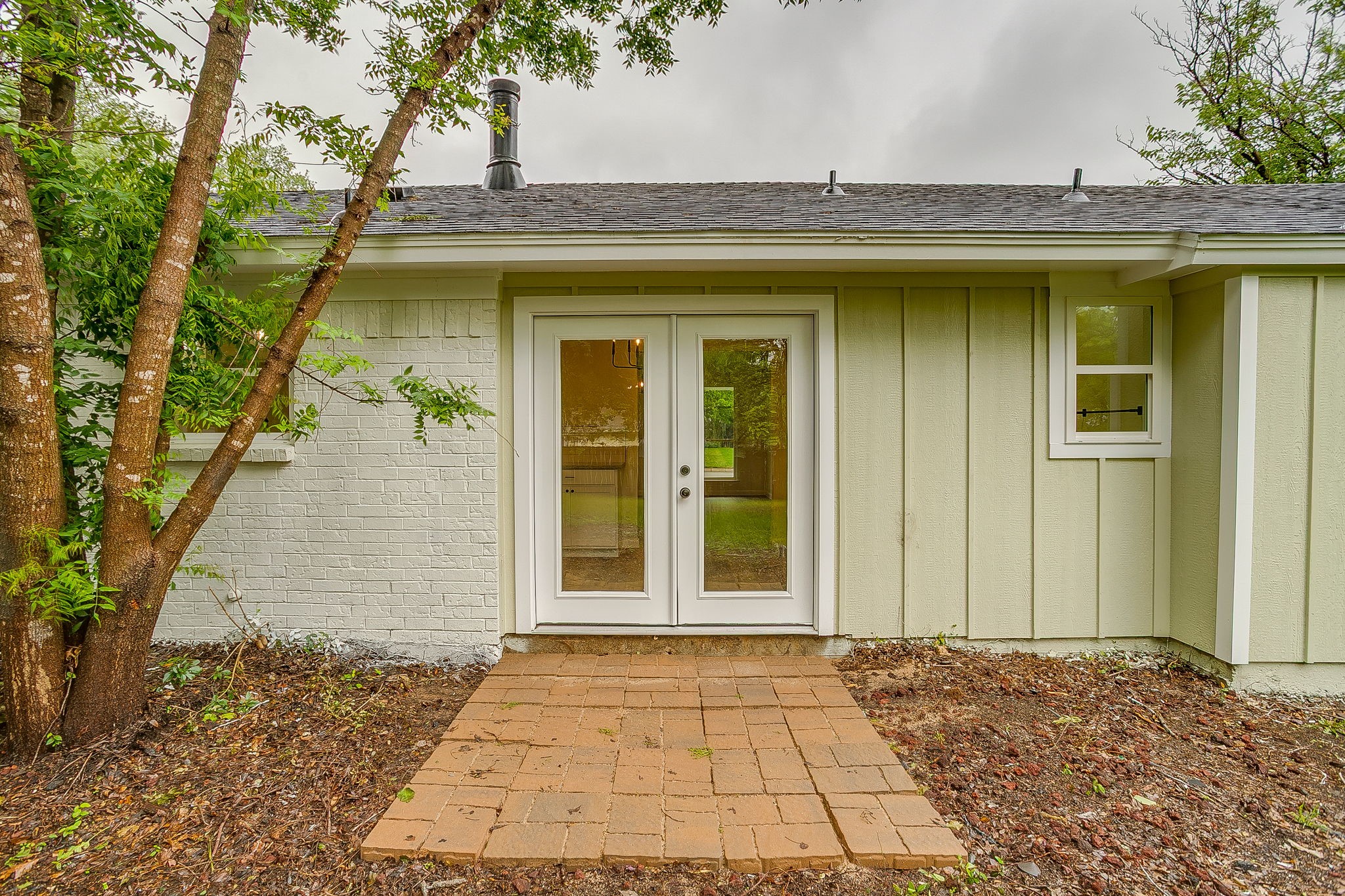 713 Vaughn Drive Burleson TX 76028