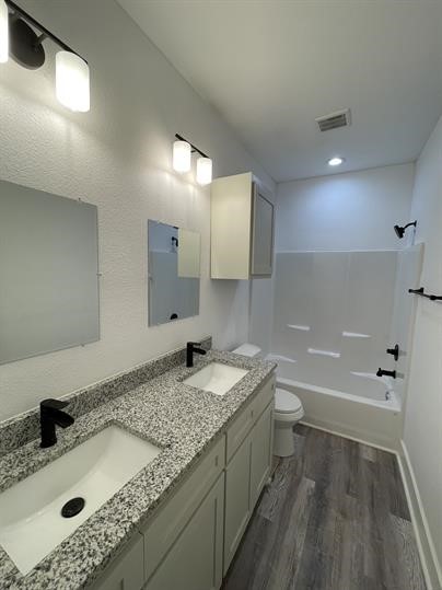730 E Woodard Street Denison TX 75021