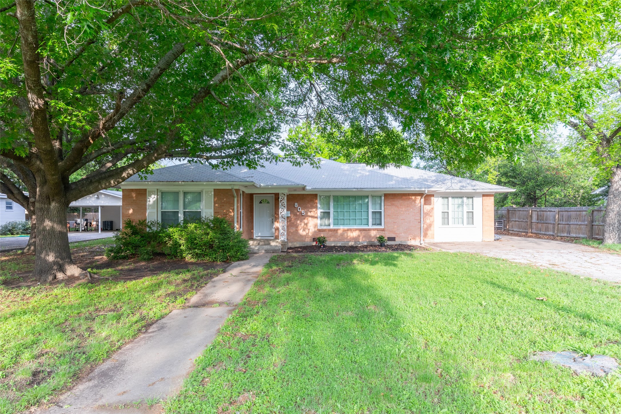 805 S Seaman Street Eastland TX 76448