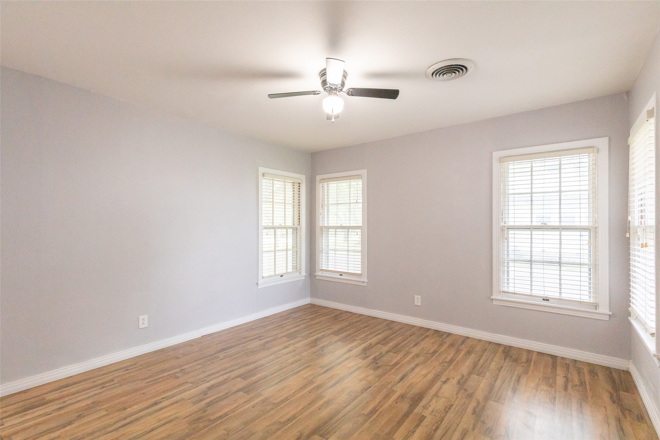 805 S Seaman Street Eastland TX 76448