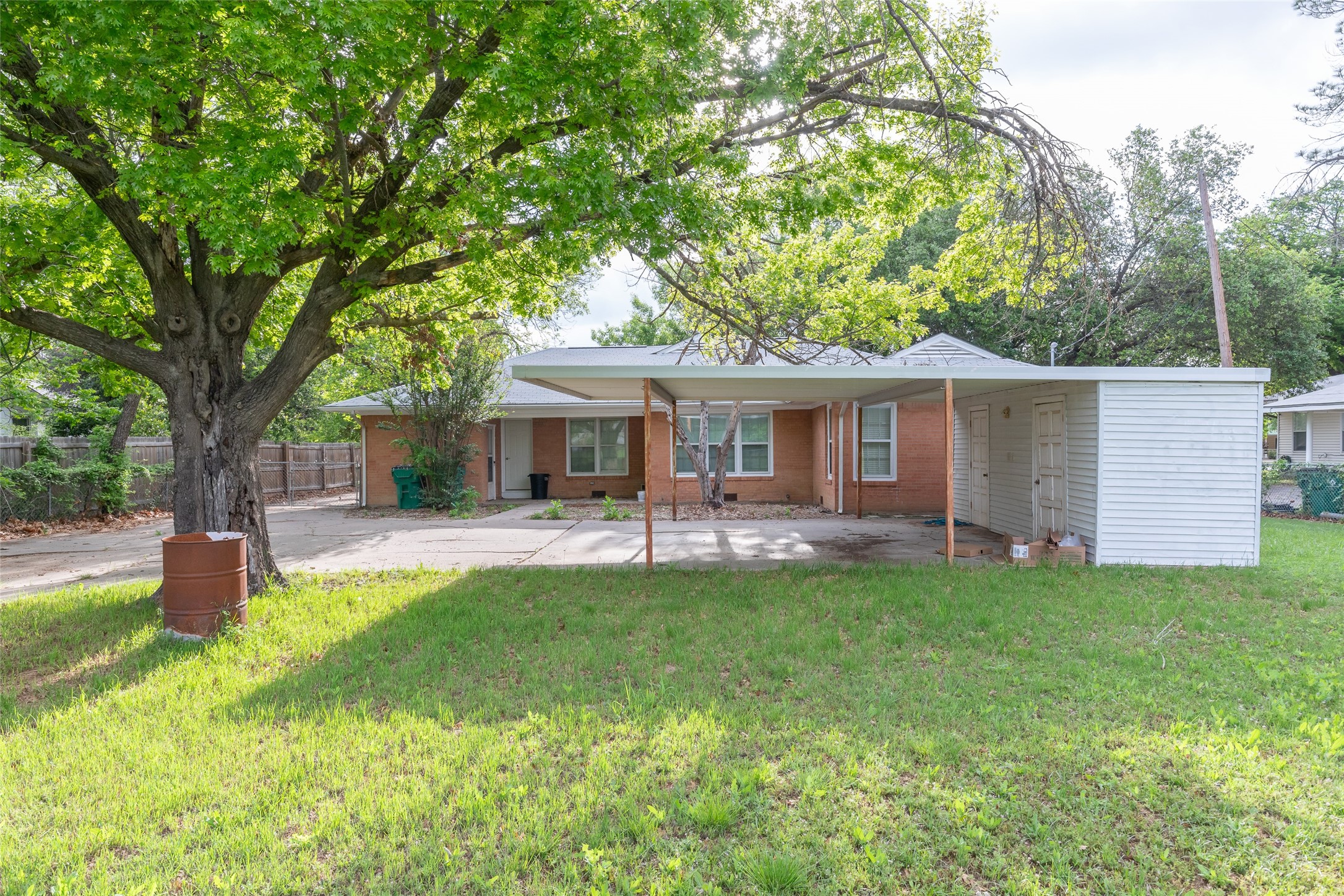805 S Seaman Street Eastland TX 76448