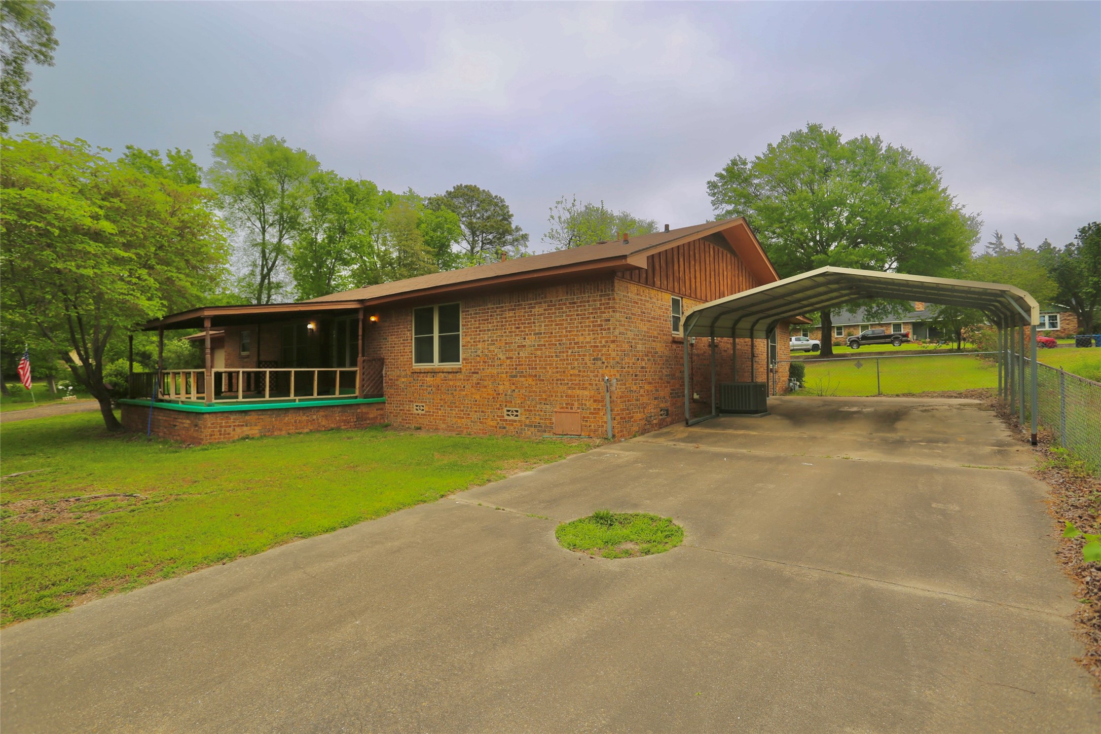 209 Circle Drive Mineola TX 75773