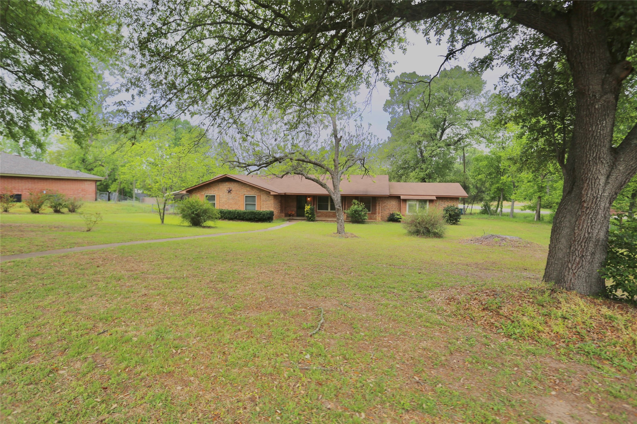 209 Circle Drive Mineola TX 75773