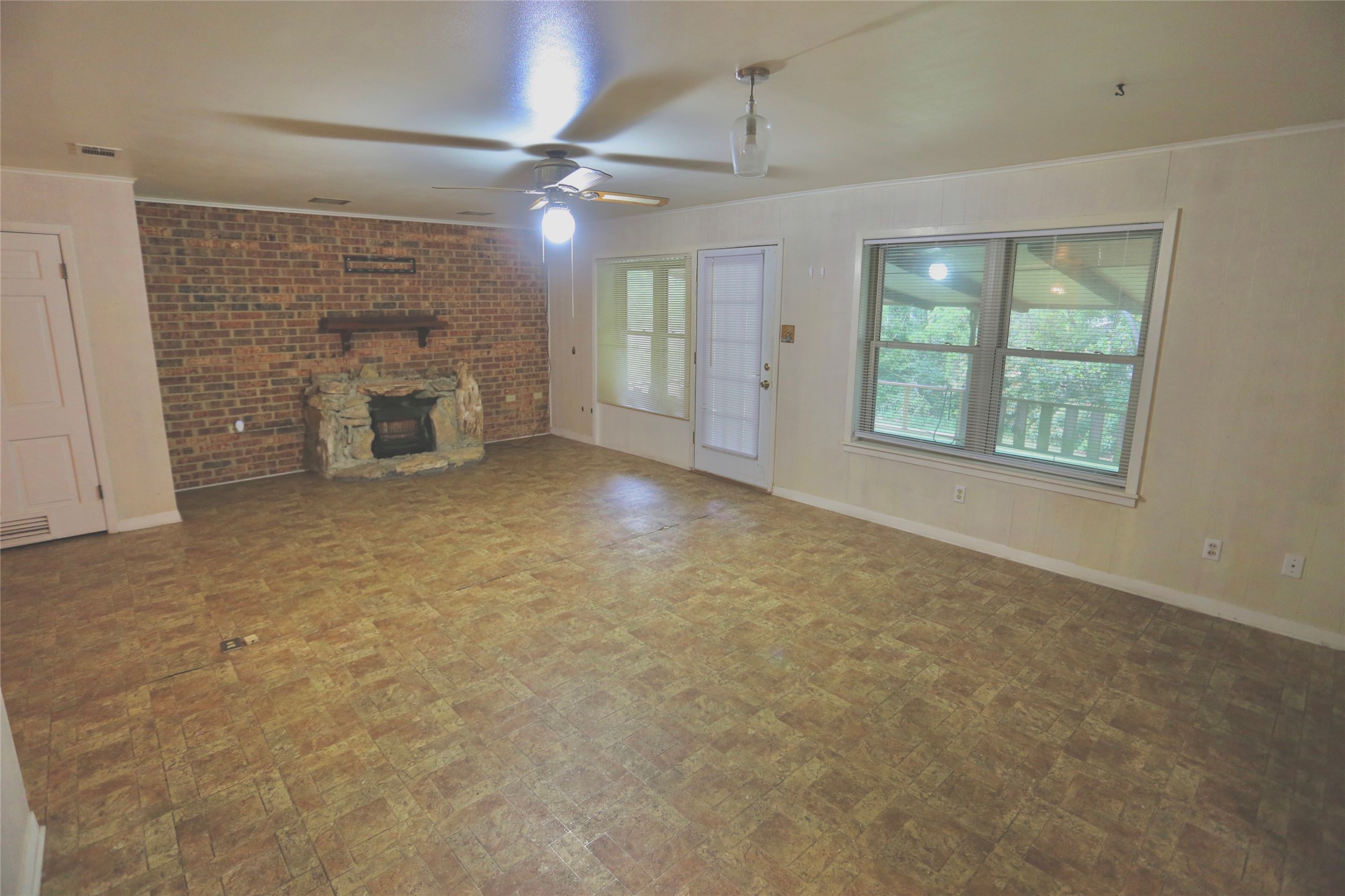 209 Circle Drive Mineola TX 75773