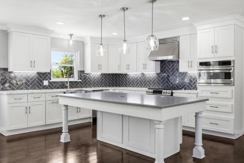 1636 W Red Bird Lane Dallas TX 75232