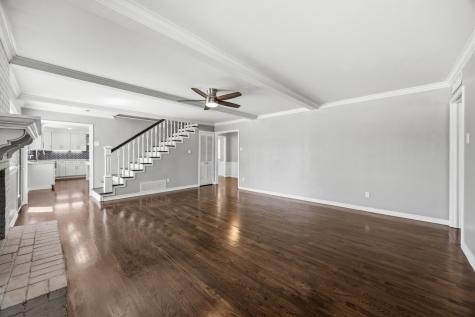 1636 W Red Bird Lane Dallas TX 75232