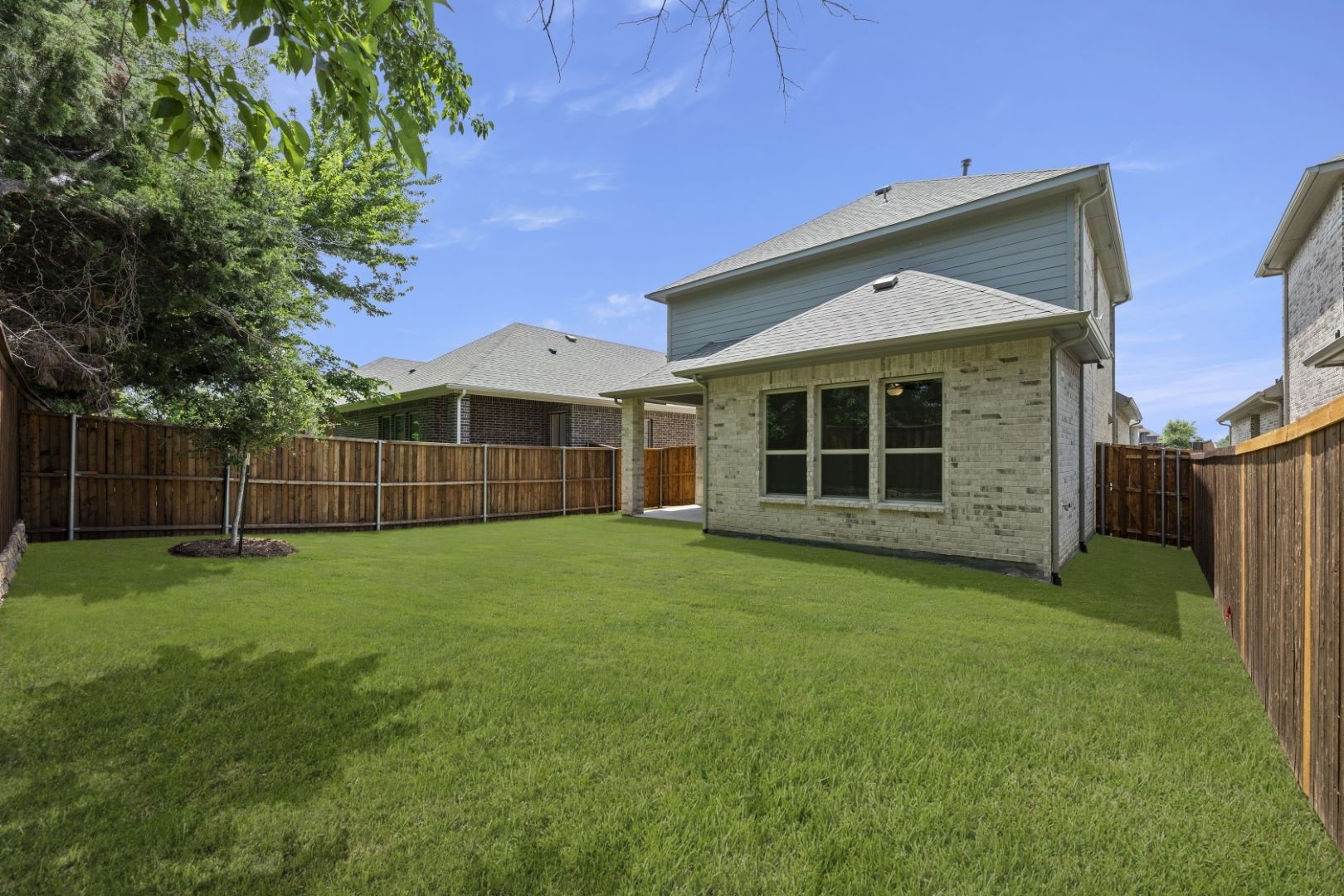 3625 Long Branch Rowlett TX 75088