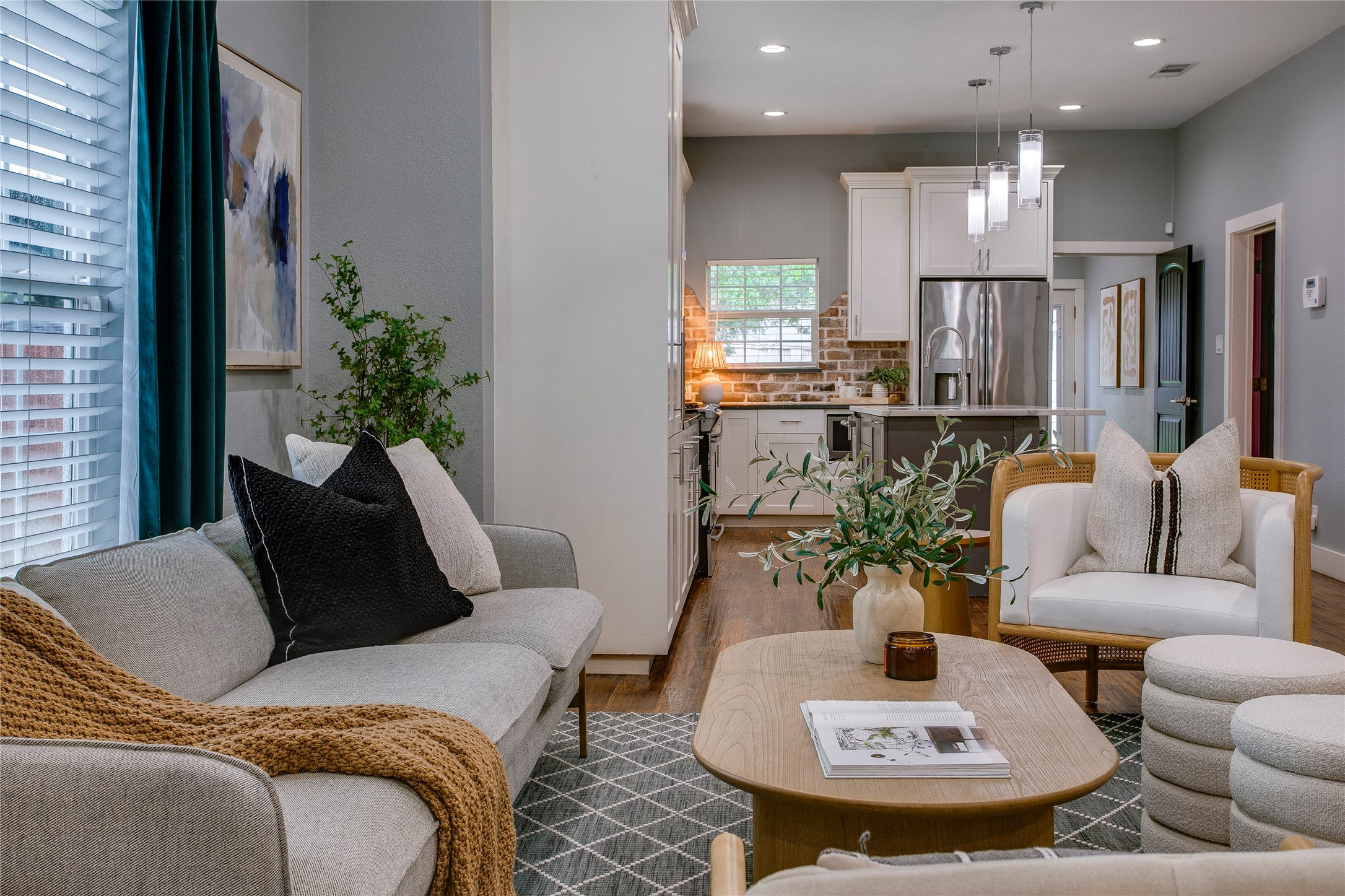 322 S Brighton Avenue Dallas TX 75208