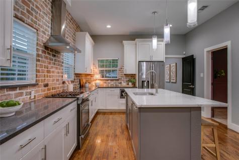 322 S Brighton Avenue Dallas TX 75208