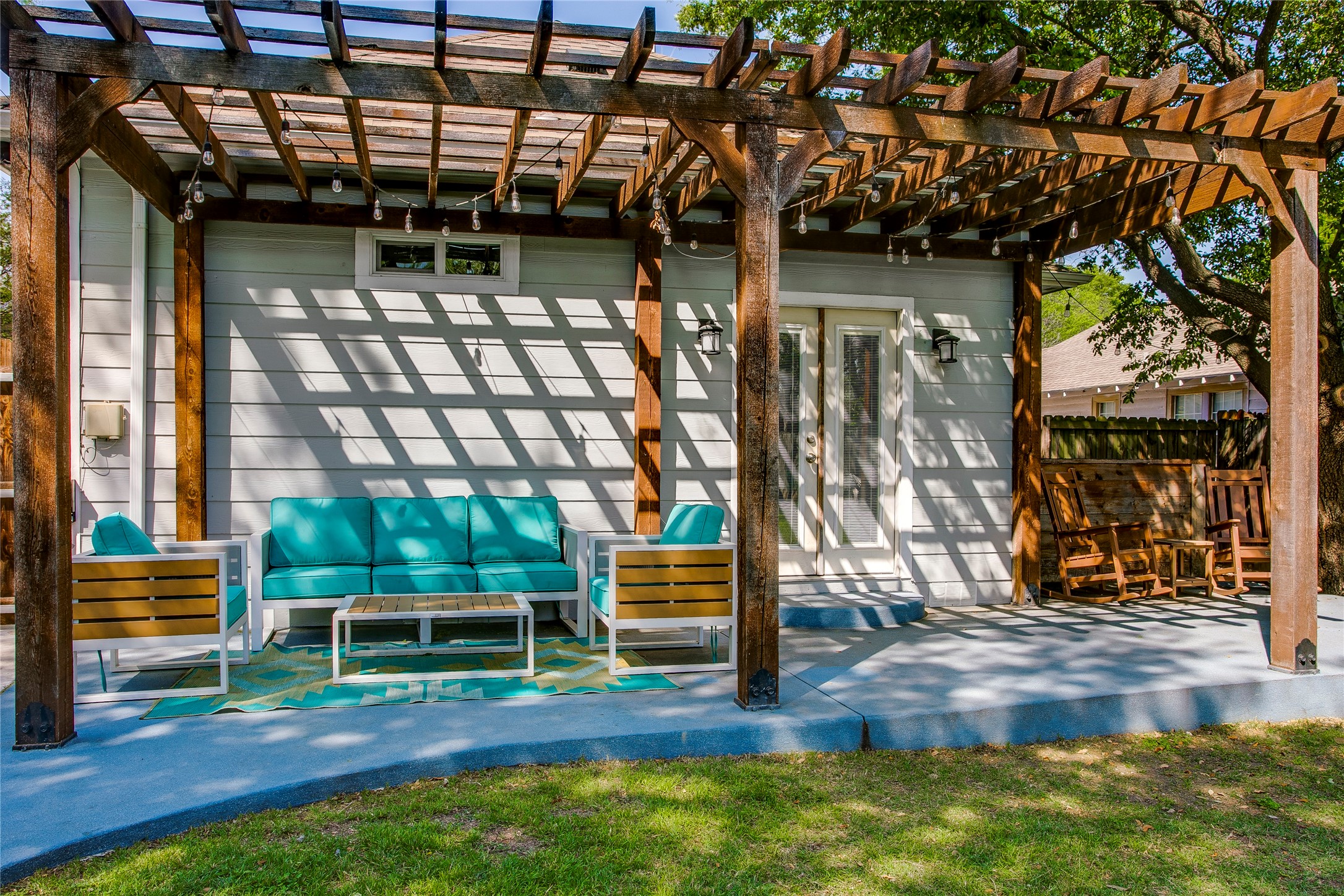 322 S Brighton Avenue Dallas TX 75208